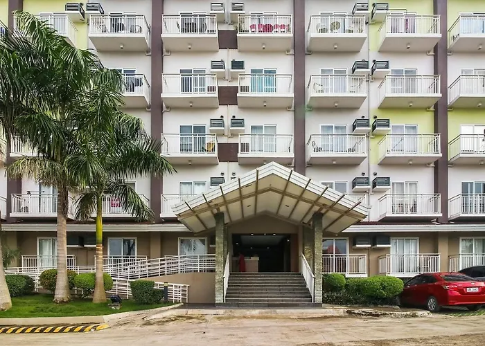 Hyllia By J&j Homes At Amani Grand Residences Near Airport アパート マクタン